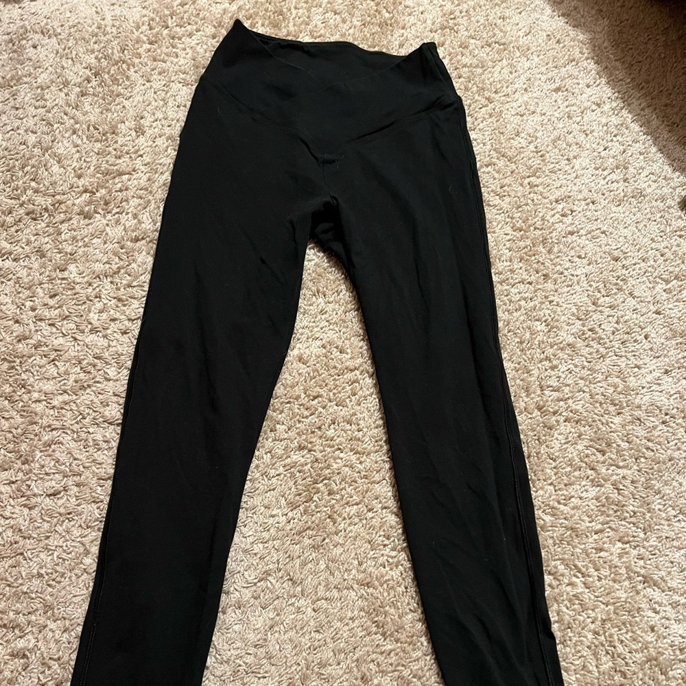 Woman’s size Medium Black Kris Kross PINK leggings!